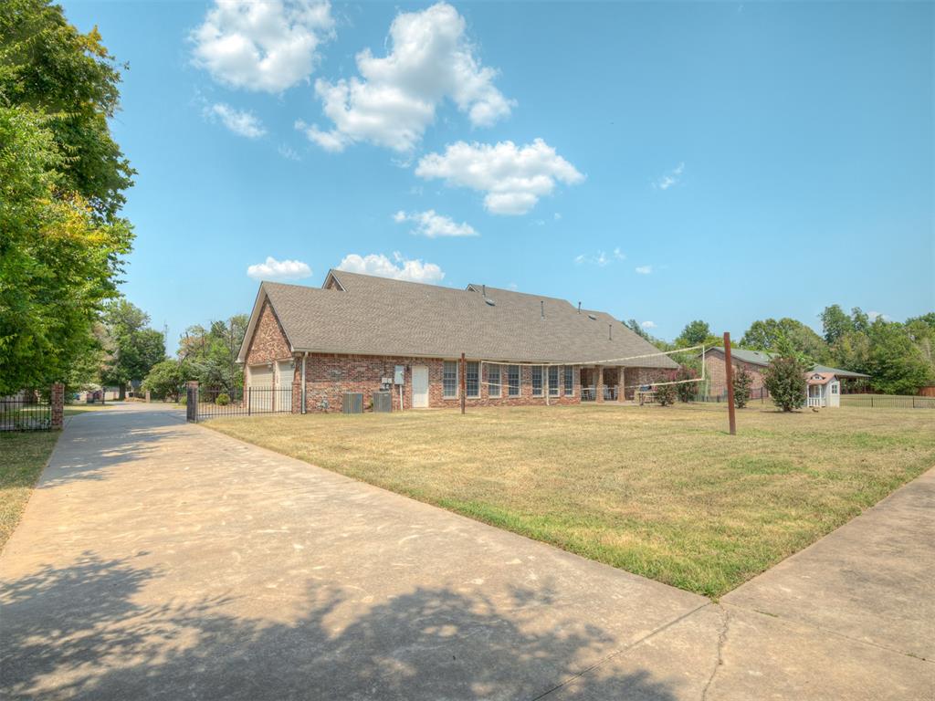 4014 Nw 48th Street Property Photo 45