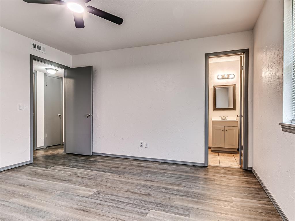1009 Shady Creek Circle Property Photo 17