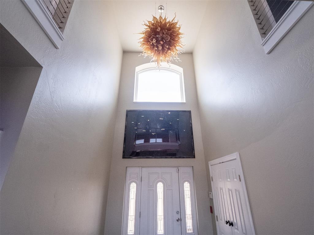 1601 E Hefner Road Property Photo 6