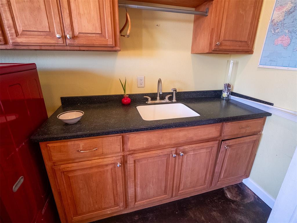 1601 E Hefner Road Property Photo 22