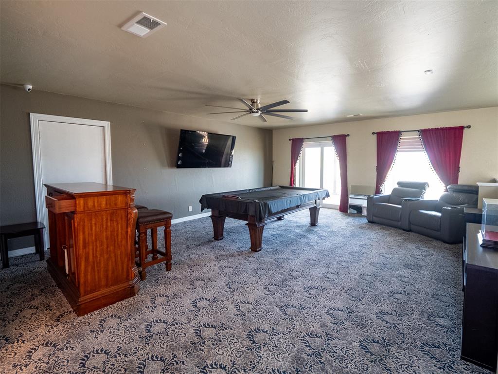 1601 E Hefner Road Property Photo 32