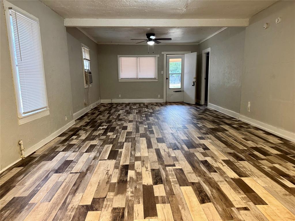 812 W Colorado Avenue Property Photo 3