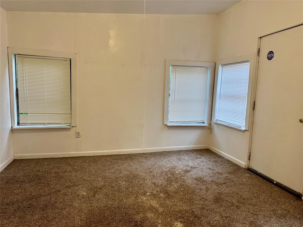 812 W Colorado Avenue Property Photo 8
