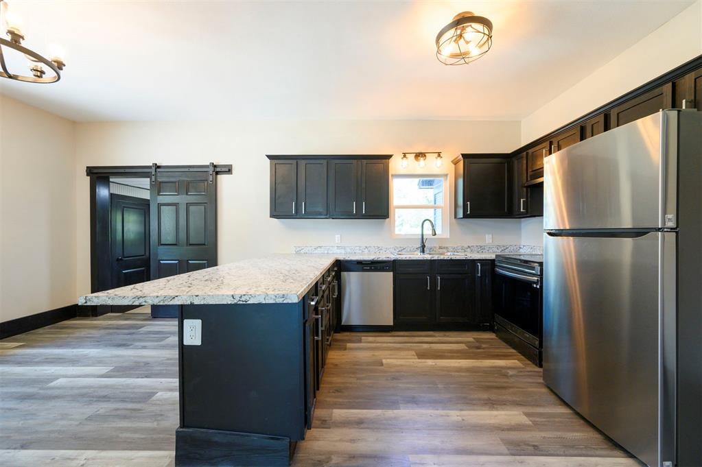209 Boston Property Photo 20