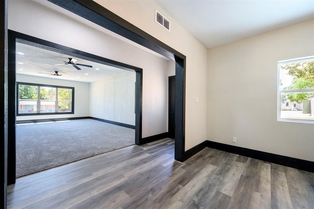 209 Boston Property Photo 22