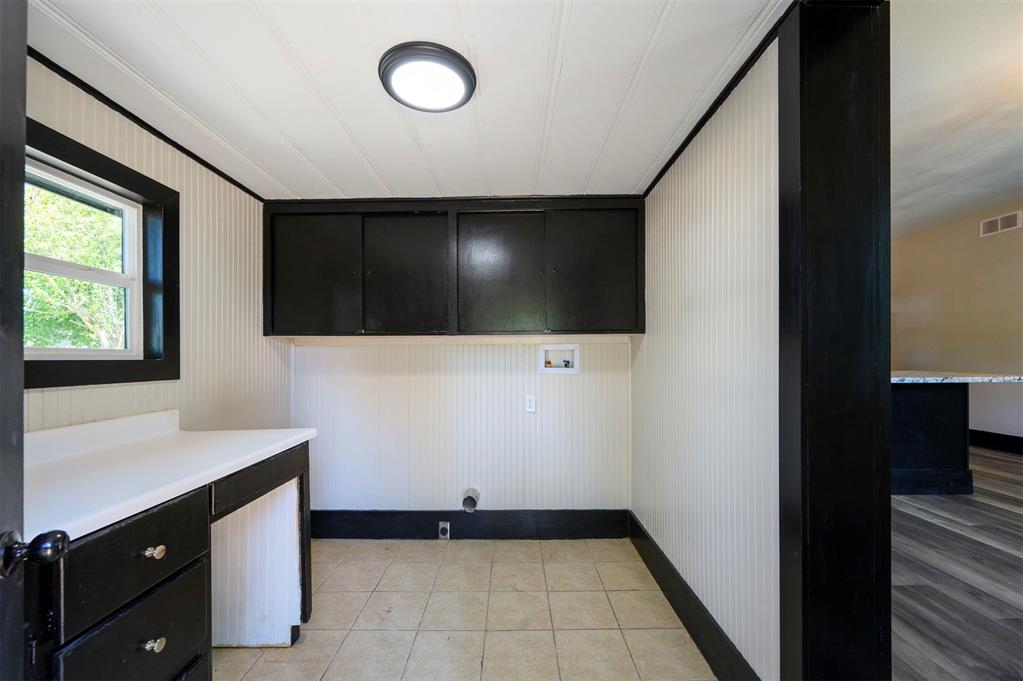209 Boston Property Photo 25