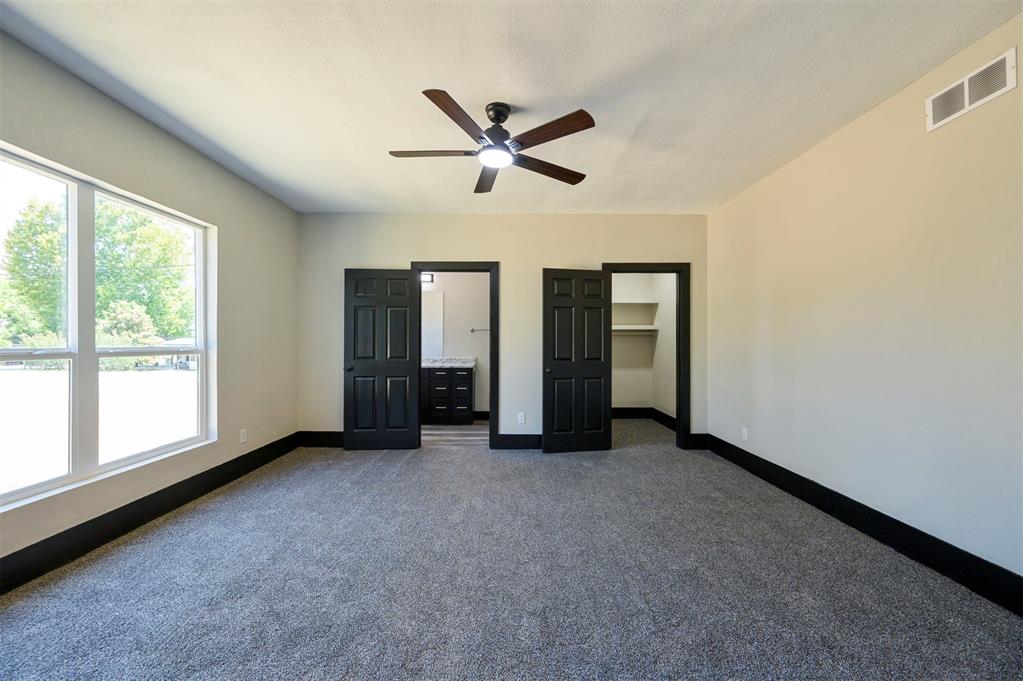 209 Boston Property Photo 31