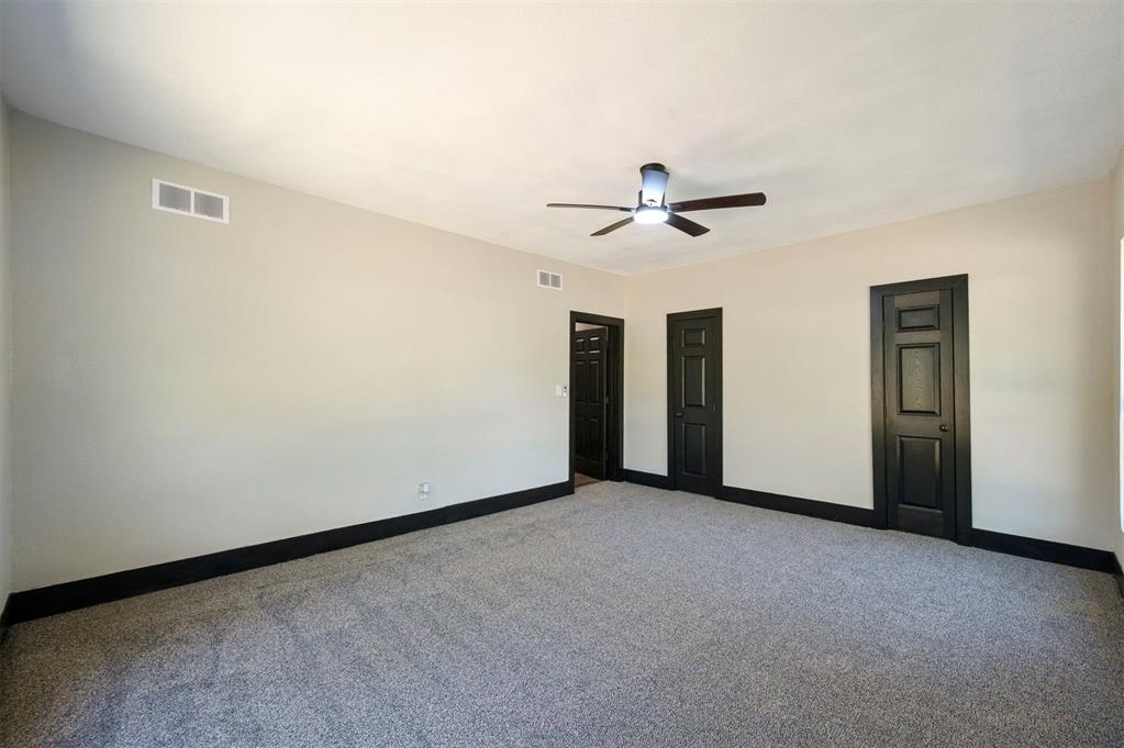 209 Boston Property Photo 36