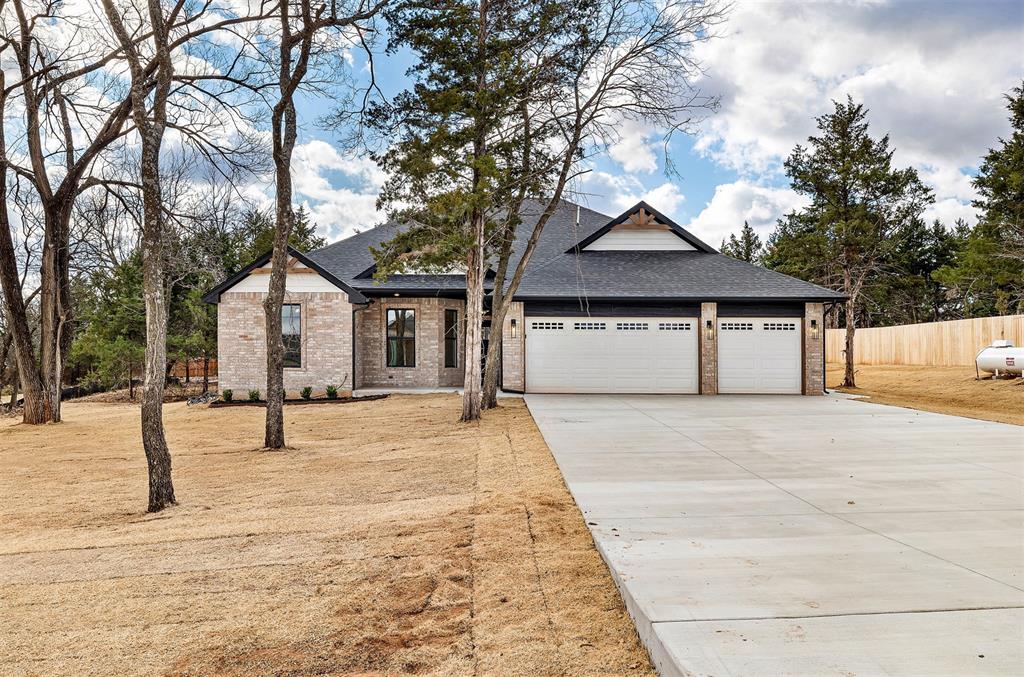 2415 Black Jack Way Property Photo 2