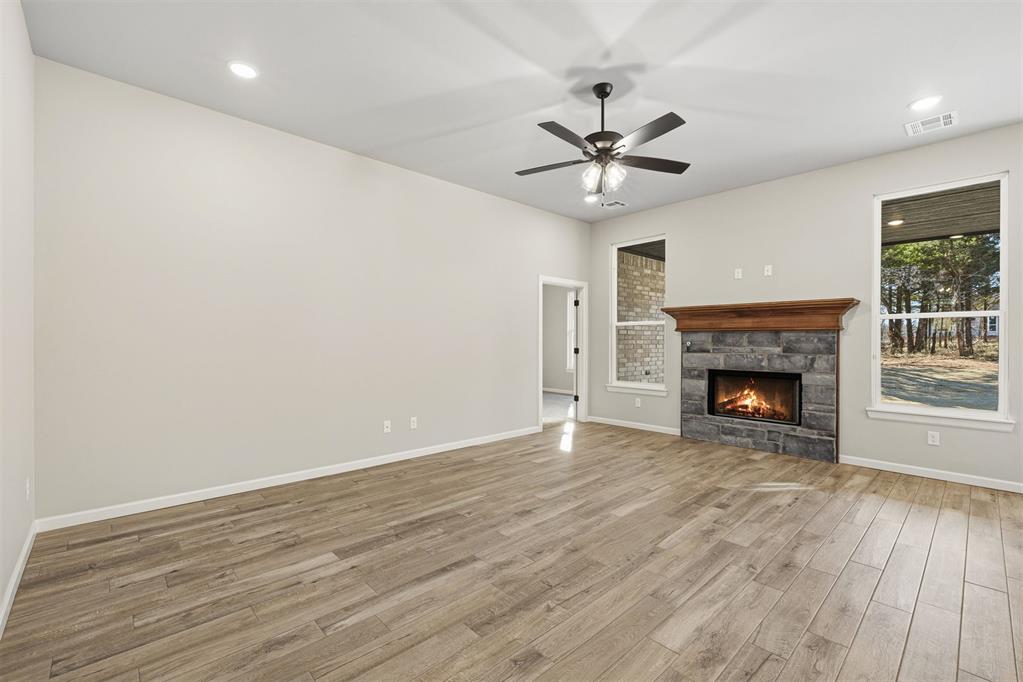 2415 Black Jack Way Property Photo 10