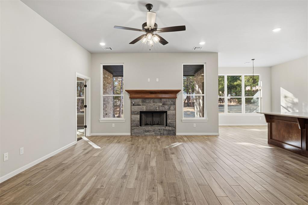 2415 Black Jack Way Property Photo 11