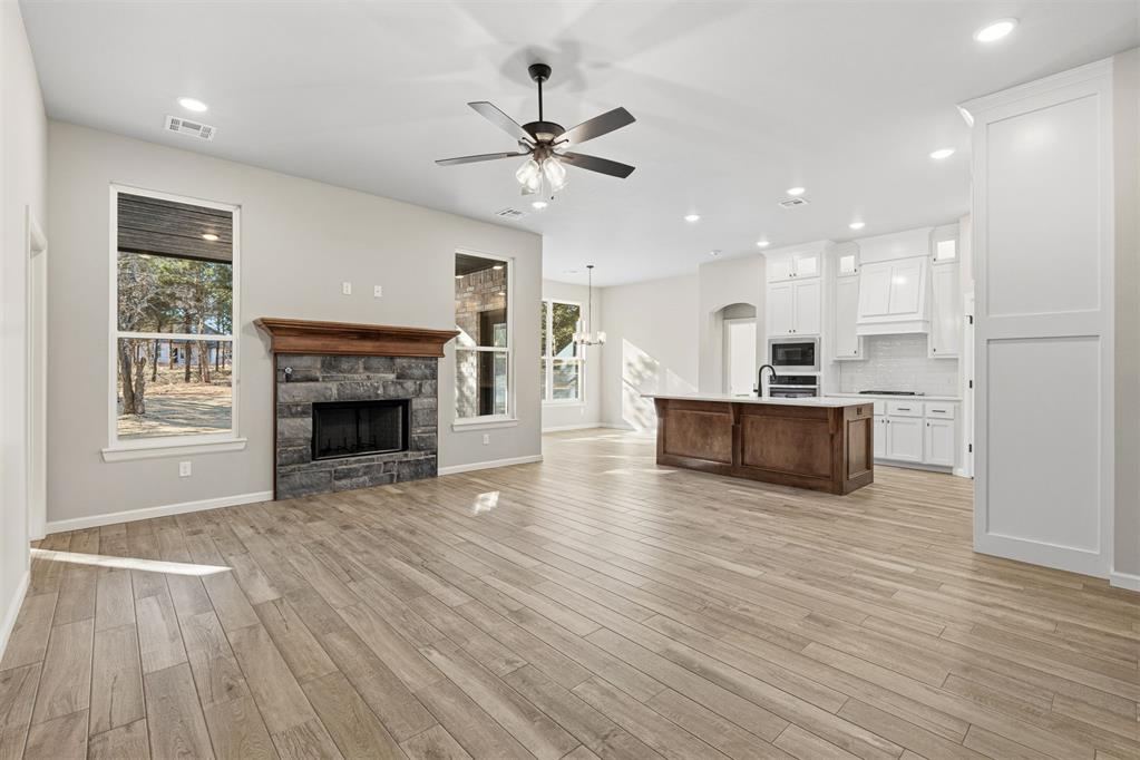 2415 Black Jack Way Property Photo 13