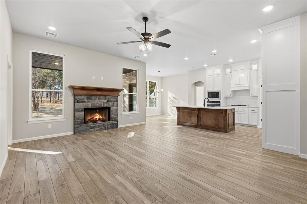 2415 Black Jack Way Property Photo 14
