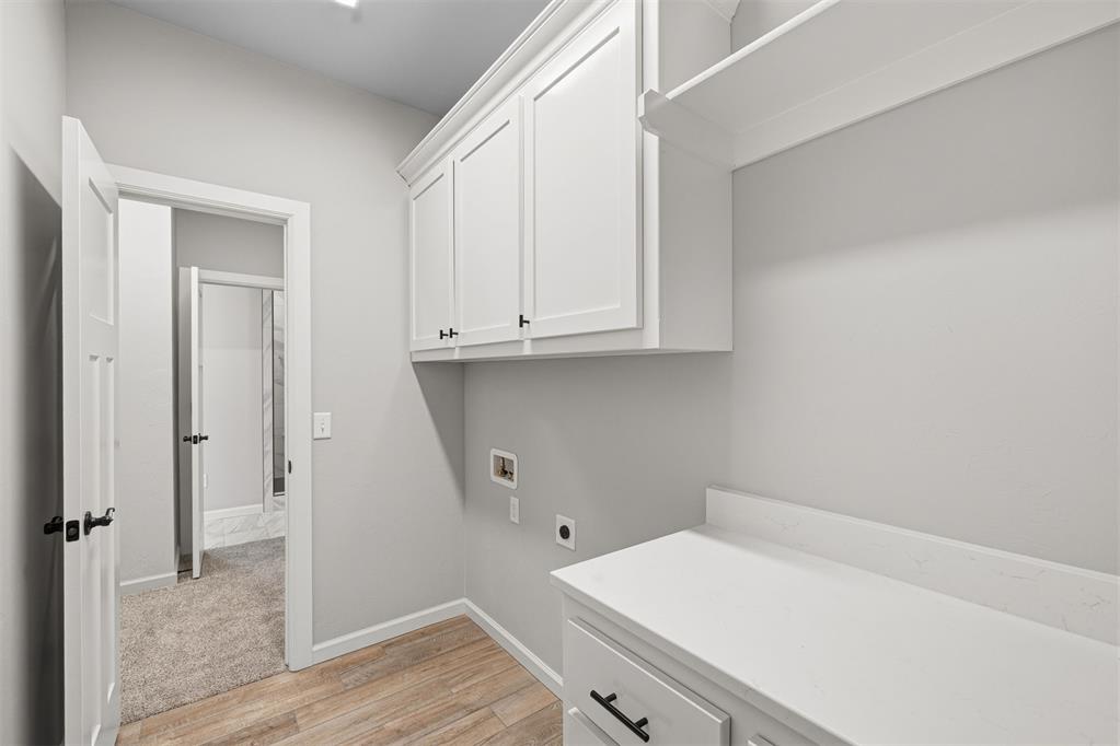 2415 Black Jack Way Property Photo 35