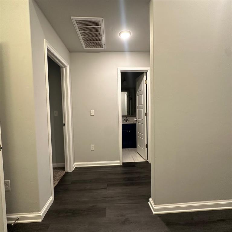 9104 Sw 47th Street Property Photo 5