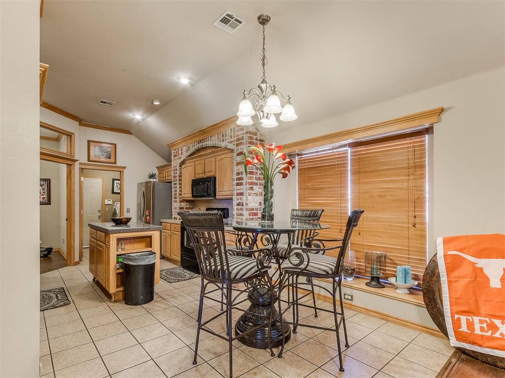 16704 Valderama Way Property Photo 3