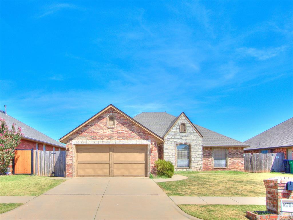 16704 Valderama Way Property Photo 5
