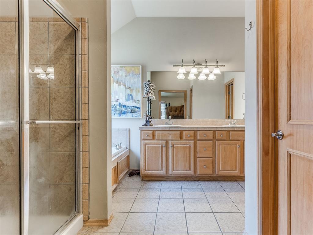 16704 Valderama Way Property Photo 19
