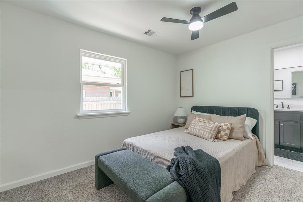 526 Dee Ann Drive Property Photo 16