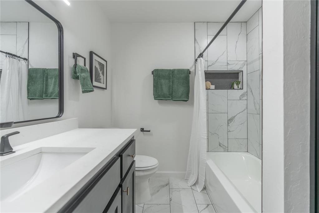 526 Dee Ann Drive Property Photo 25