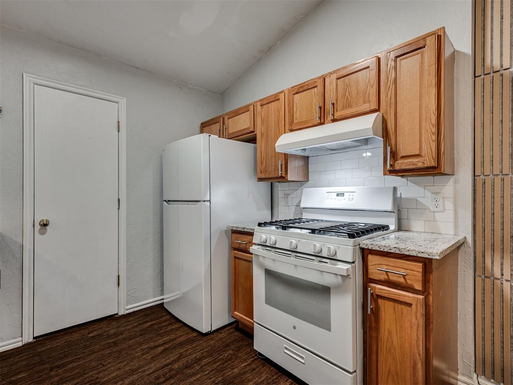 2308 Heatherfield Lane Property Photo 7