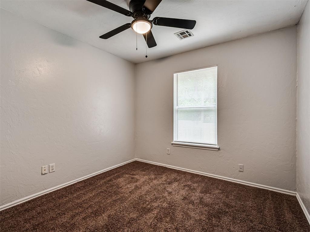 2308 Heatherfield Lane Property Photo 16