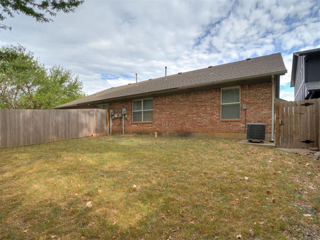 2308 Heatherfield Lane Property Photo 27