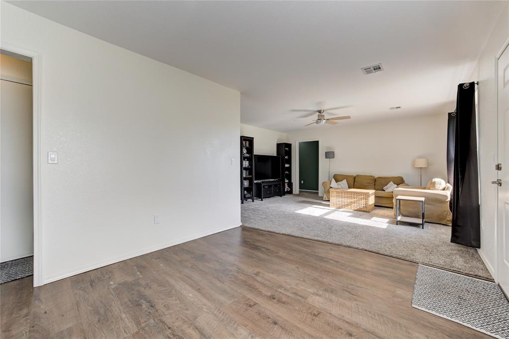 4405 Smoking Tree Drive Property Photo 13