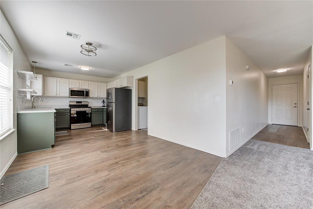 4405 Smoking Tree Drive Property Photo 14