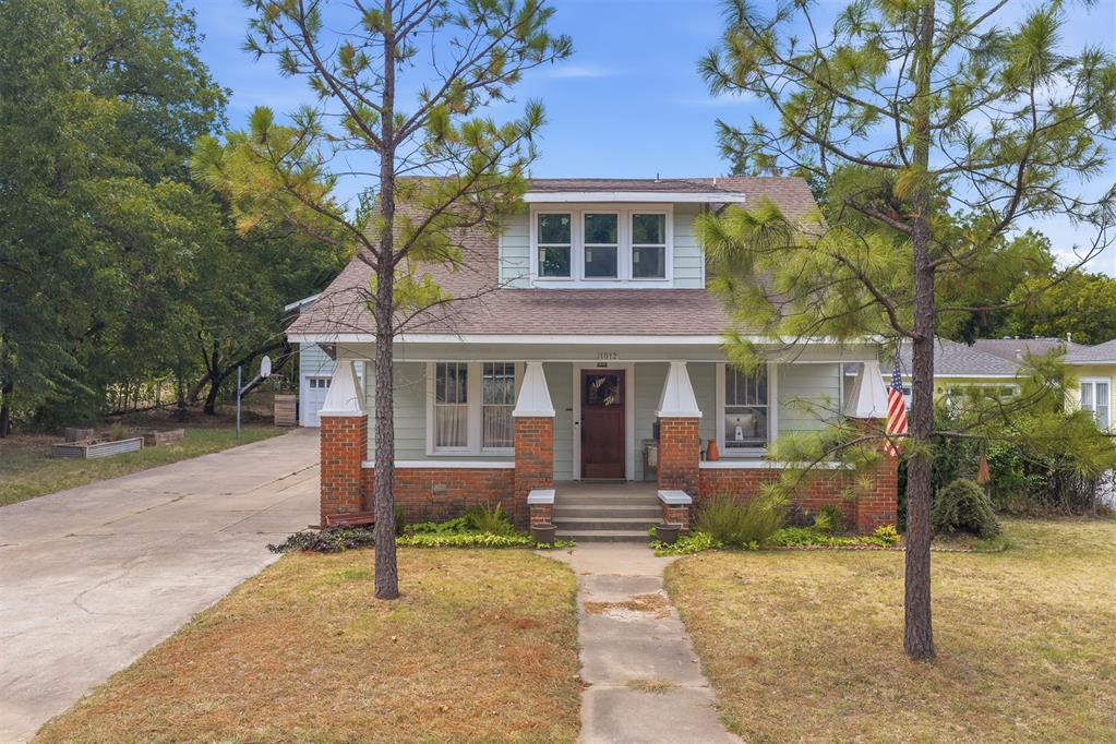 1012 W Pine Avenue Property Photo 1