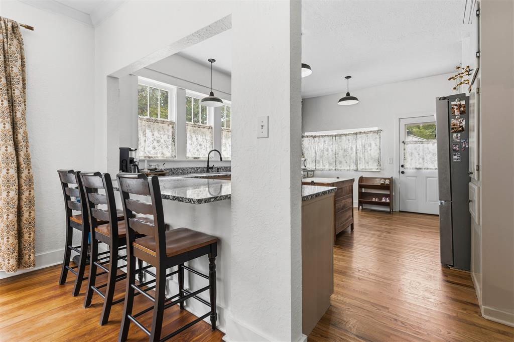 1012 W Pine Avenue Property Photo 15