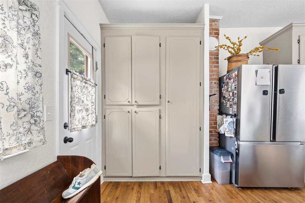 1012 W Pine Avenue Property Photo 20