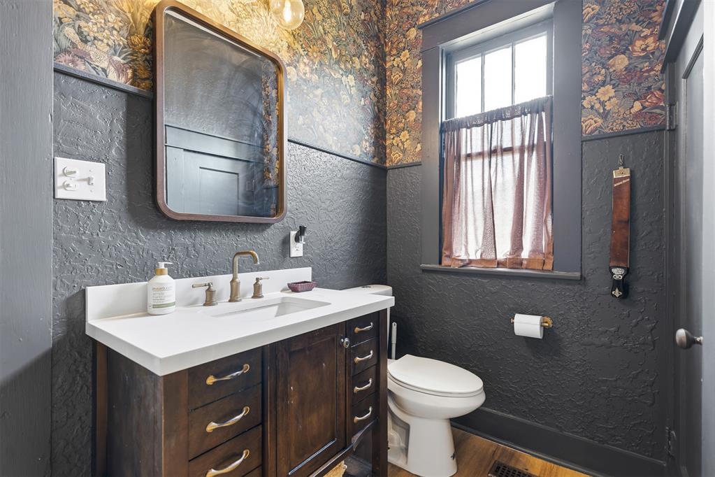 1012 W Pine Avenue Property Photo 26