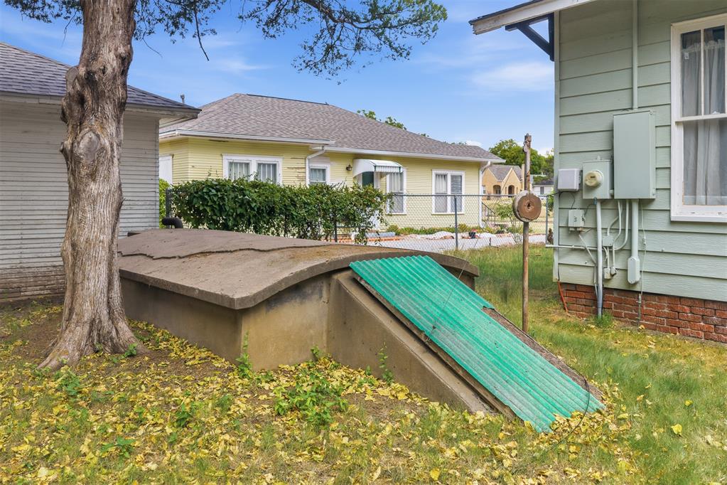 1012 W Pine Avenue Property Photo 44