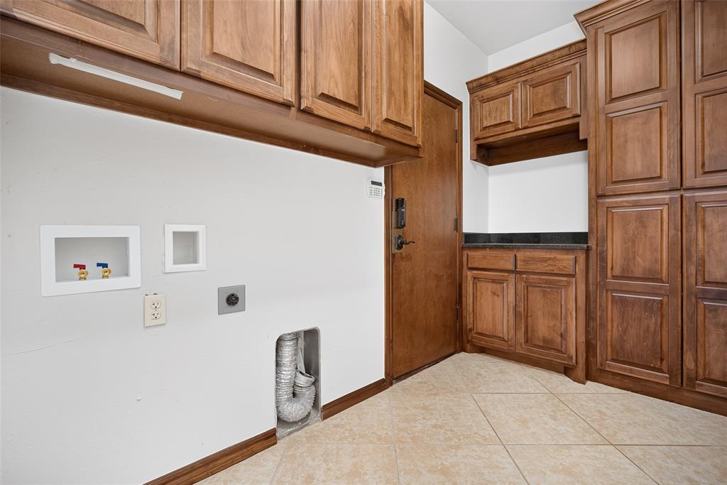 7513 Harold Drive Property Photo 19