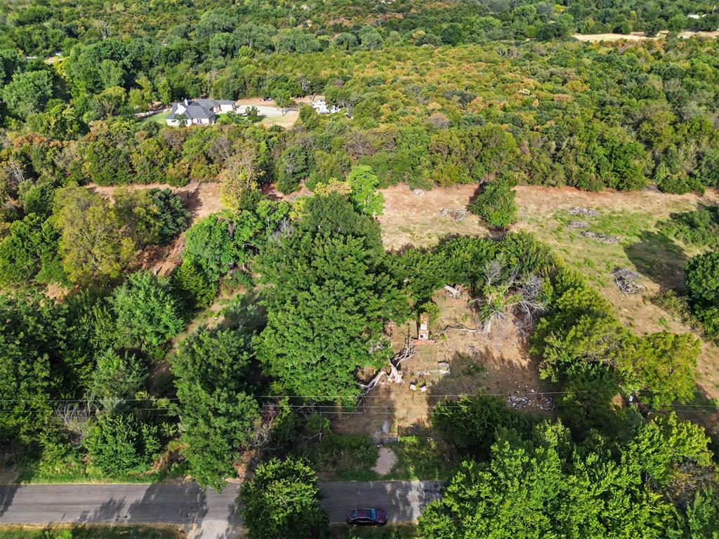 N Anderson Road Property Photo 1
