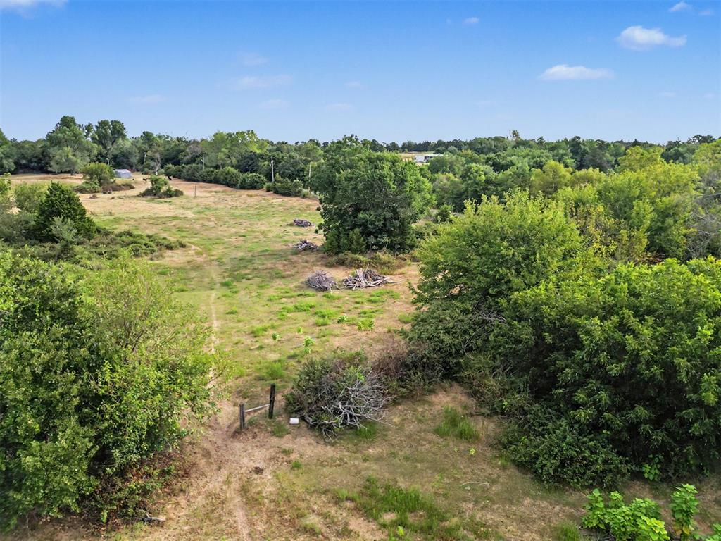N Anderson Road Property Photo 10