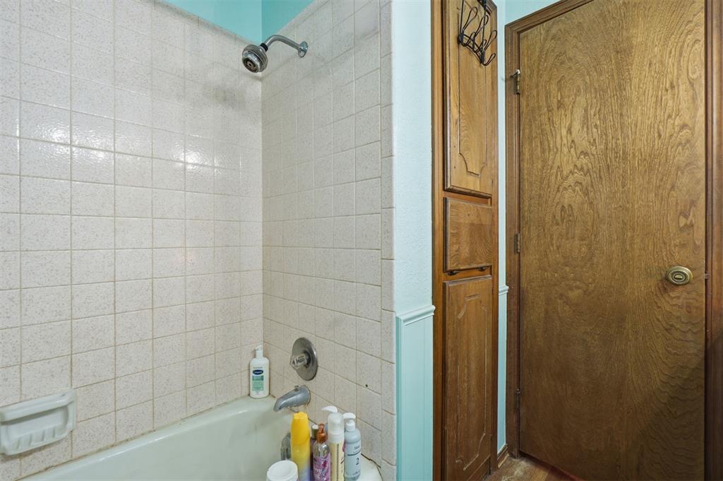 117 W 12th Street Property Photo 26