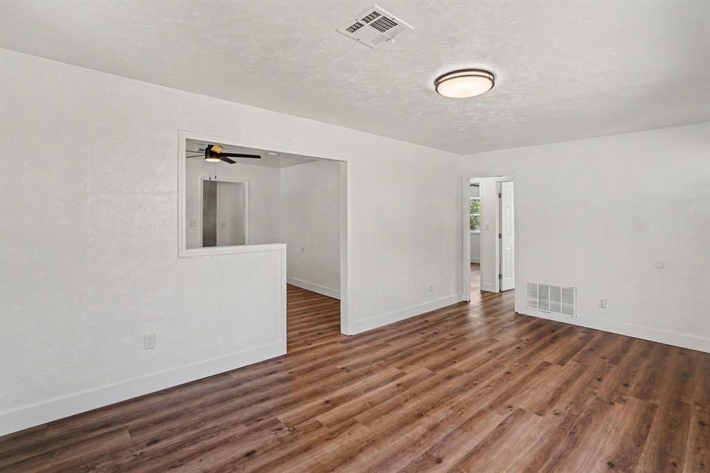 1320 Windemere Drive Property Photo 7