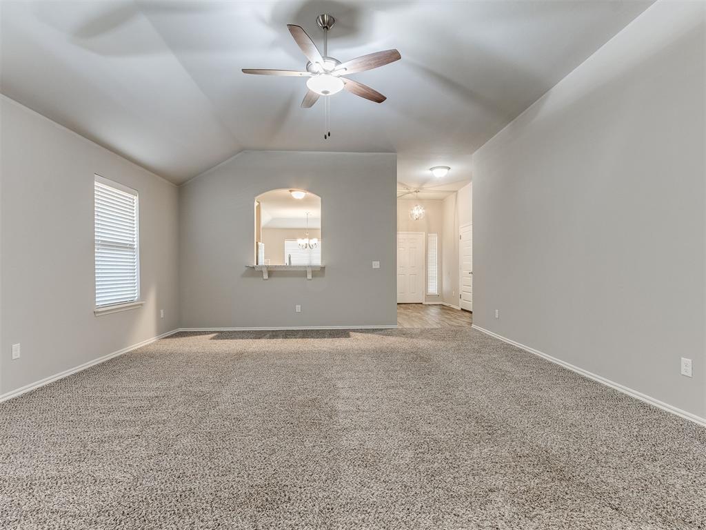 2309 Fallview Drive Property Photo 4