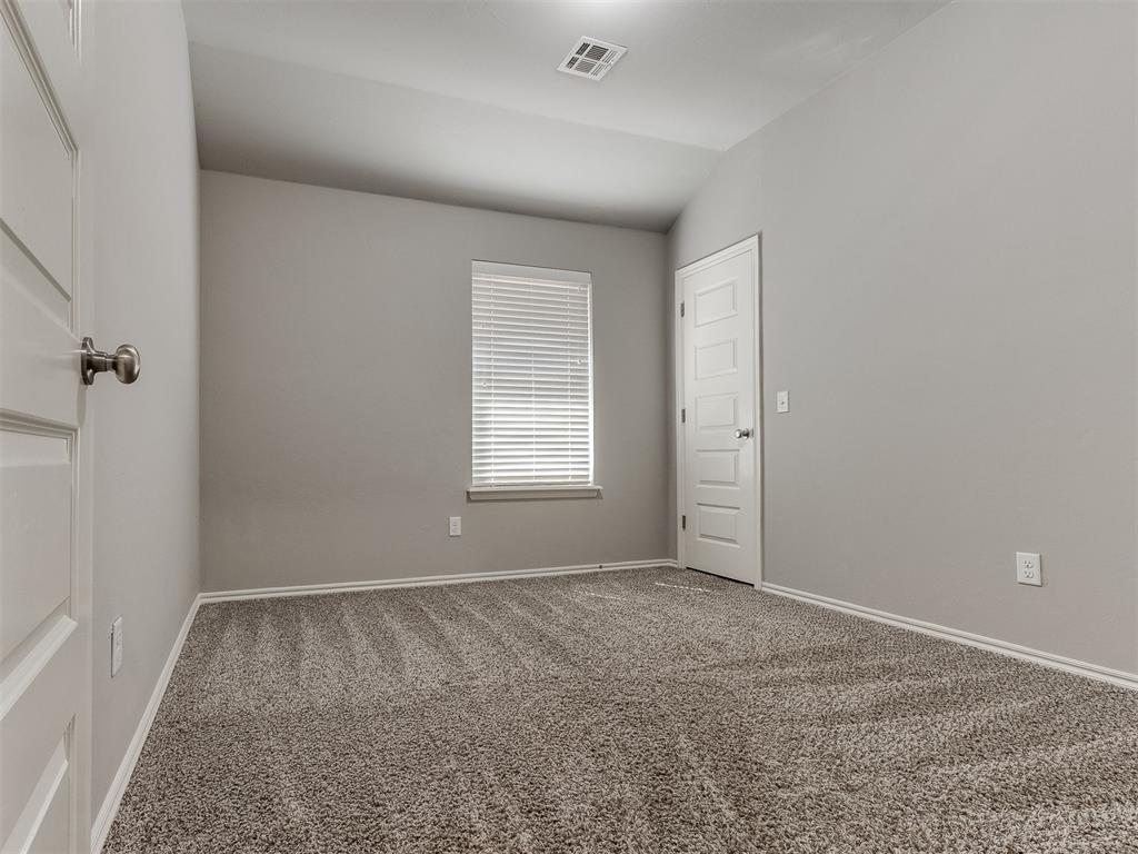 2309 Fallview Drive Property Photo 15