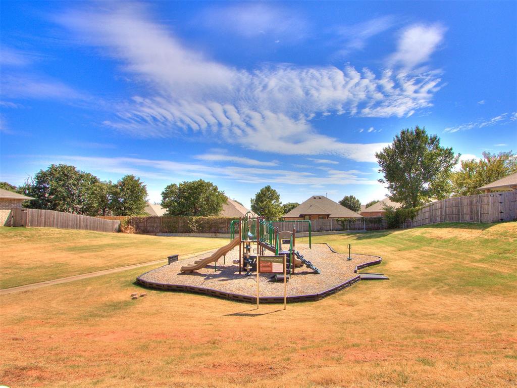2309 Fallview Drive Property Photo 20
