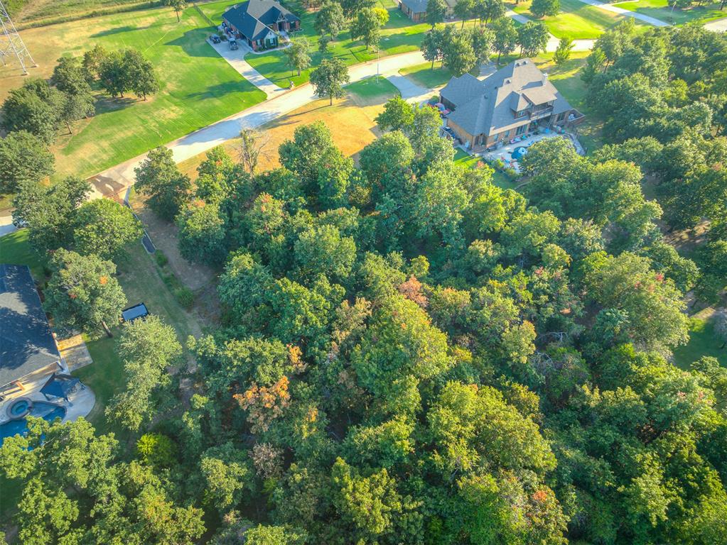 16601 Sandstone Circle Property Photo 3