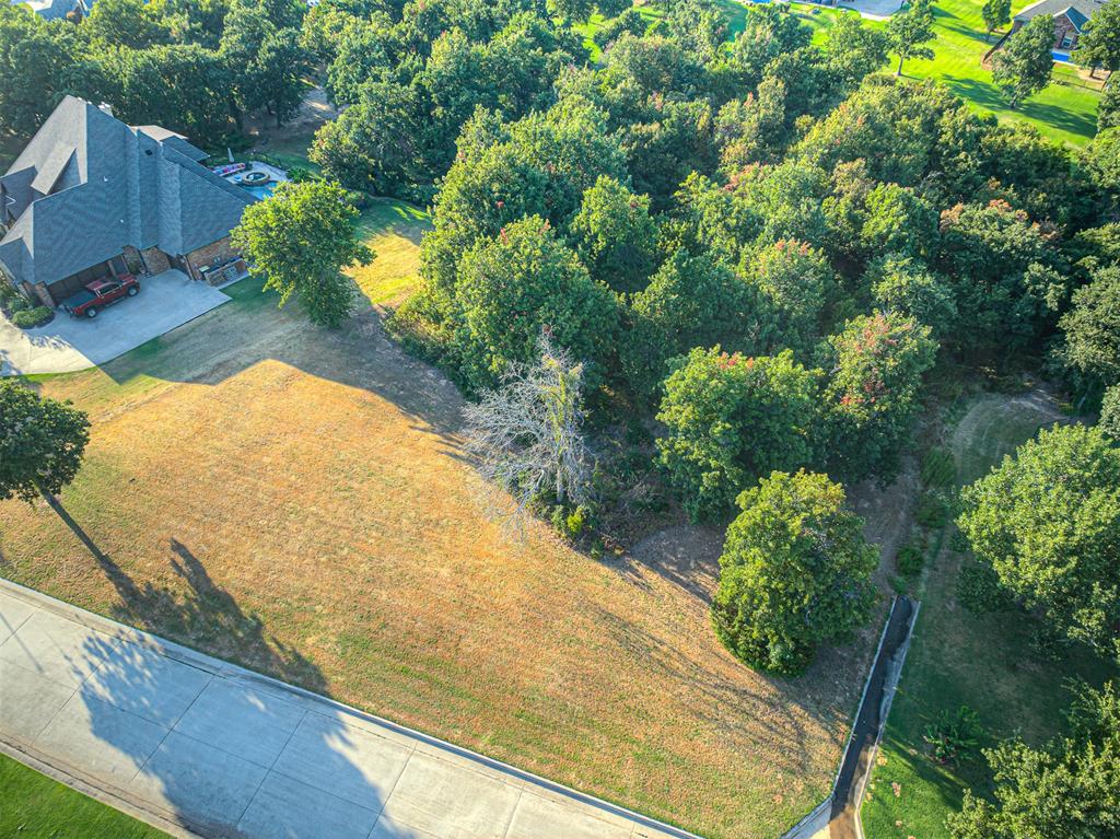 16601 Sandstone Circle Property Photo 8