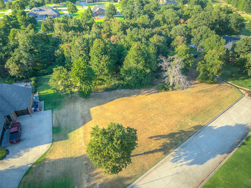 16601 Sandstone Circle Property Photo 9