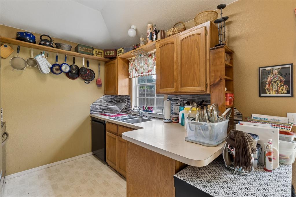 1416 Forest Glenn Circle Property Photo 11