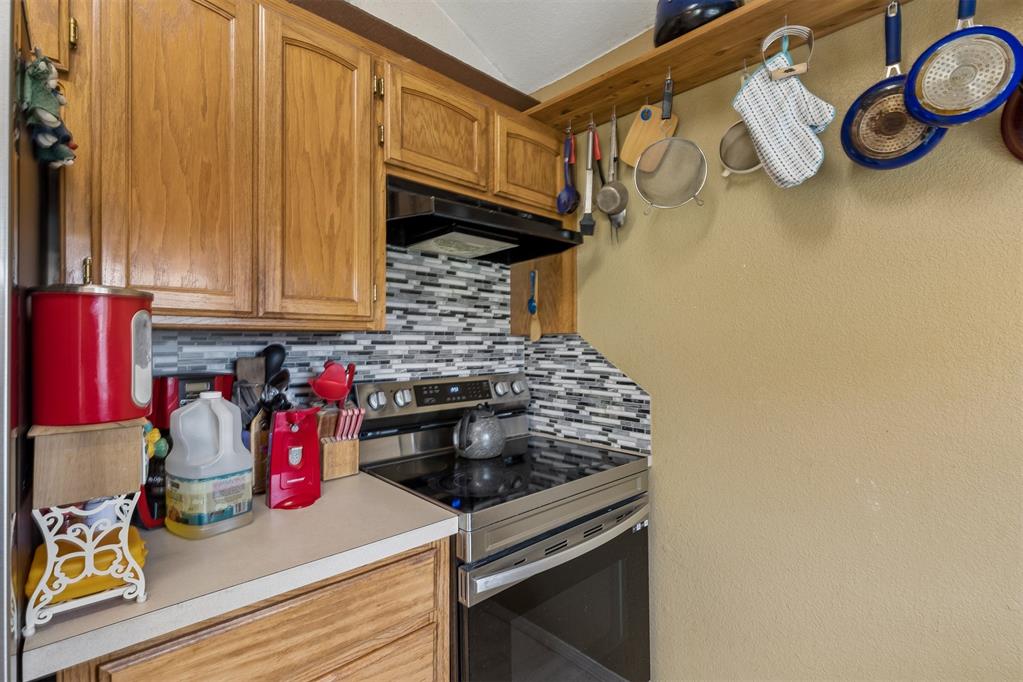 1416 Forest Glenn Circle Property Photo 14