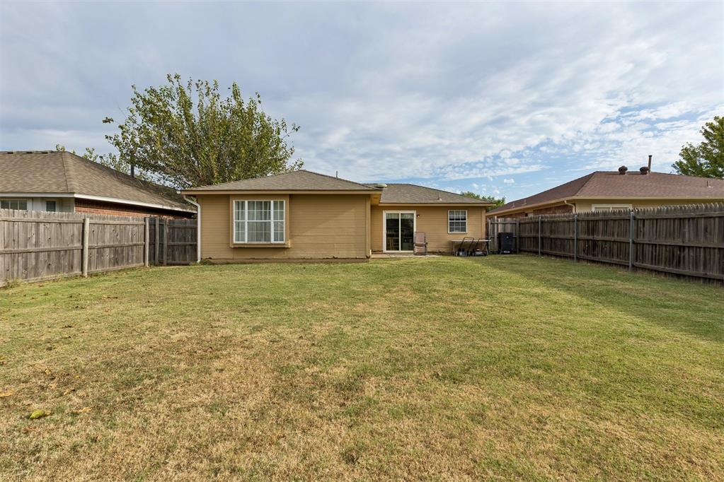 1416 Forest Glenn Circle Property Photo 27
