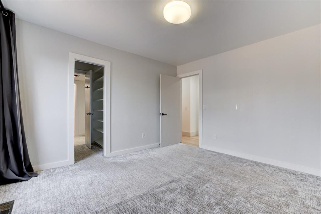 6413 Centennial Court Property Photo 15