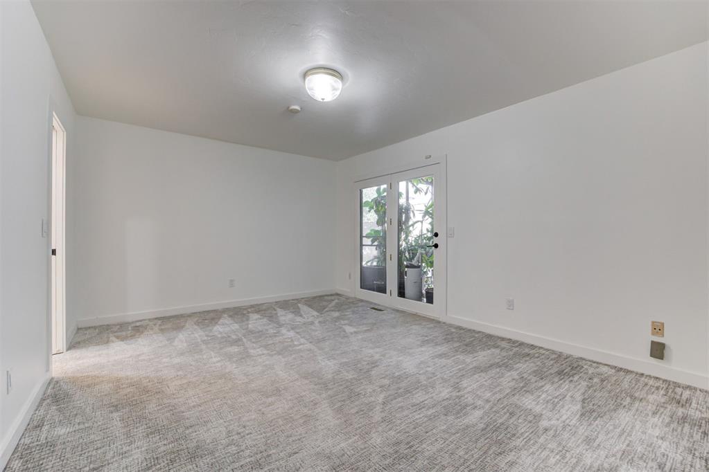 6413 Centennial Court Property Photo 16